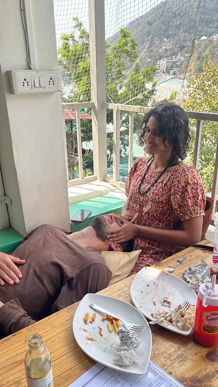 A calm conversation session at a hilltop café